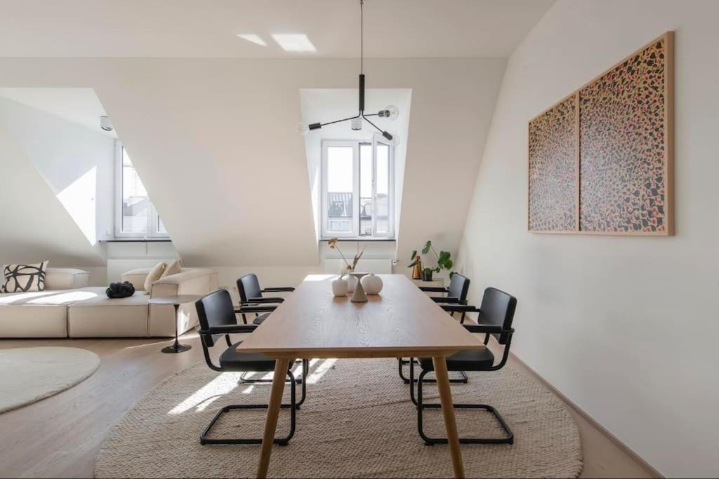 Apartment Hemingway Penthouse With Fireplace/chimney Munich